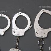 Sw Model1 1 Universal Handcuffs 003 Sw Model1 1 Universal Handcuffs 003