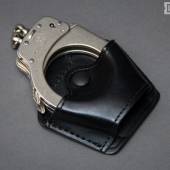 Sw Model1 1 Universal Handcuffs 006 Sw Model1 1 Universal Handcuffs 006